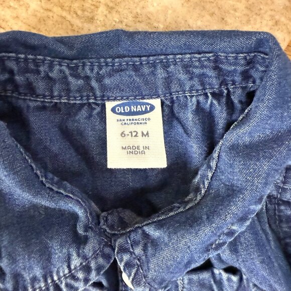 Old Navy 6-12m Girls Denim long sleeve Button Down Dress w/ pocket + Red tights - Picture 2 of 11